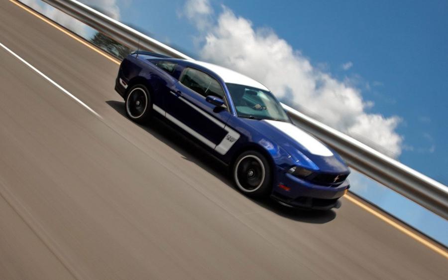  Ford Mustang Boss 302 2012 года  (фото 90 из 208)